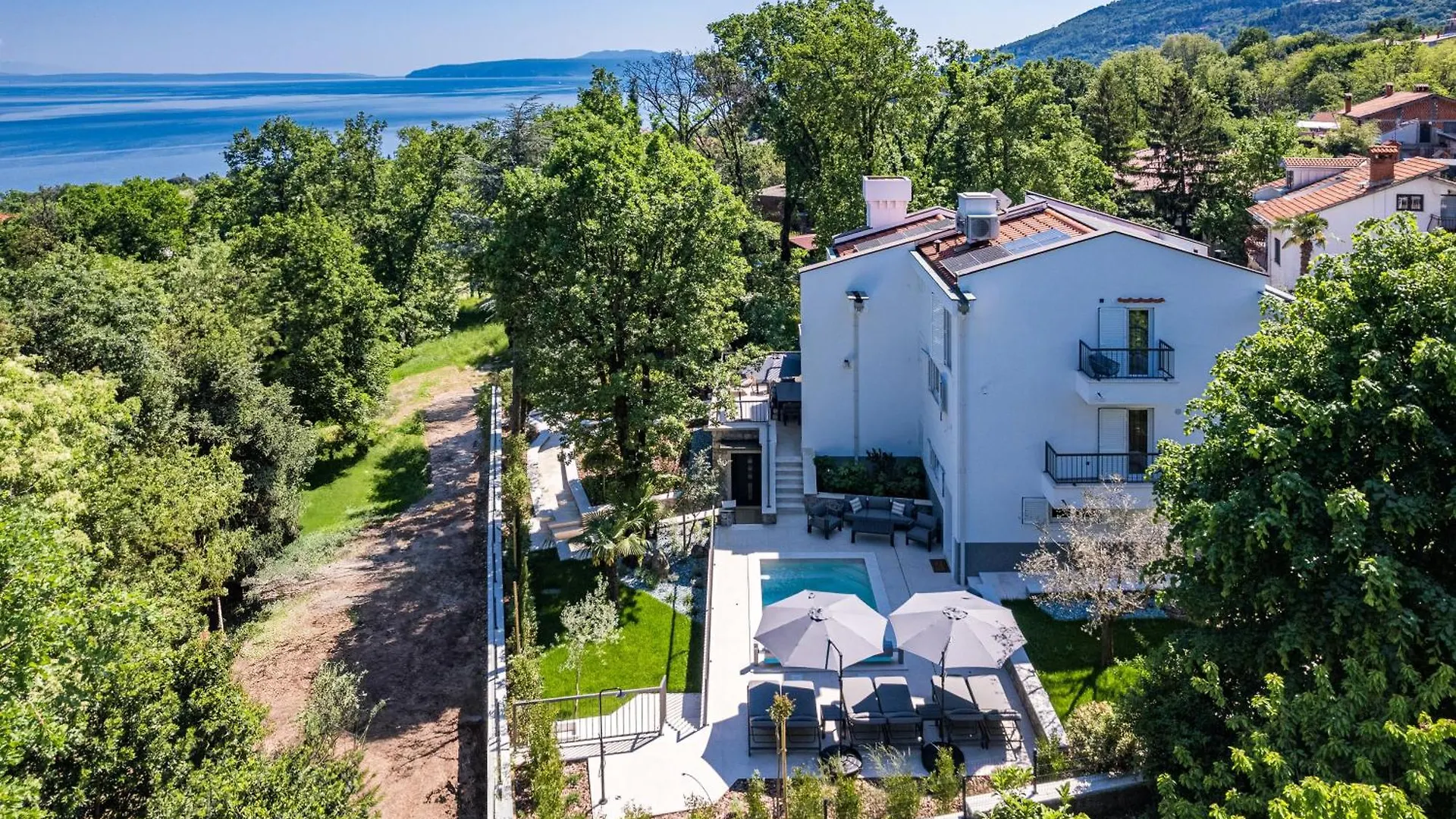 Villa Forest Whisper Opric