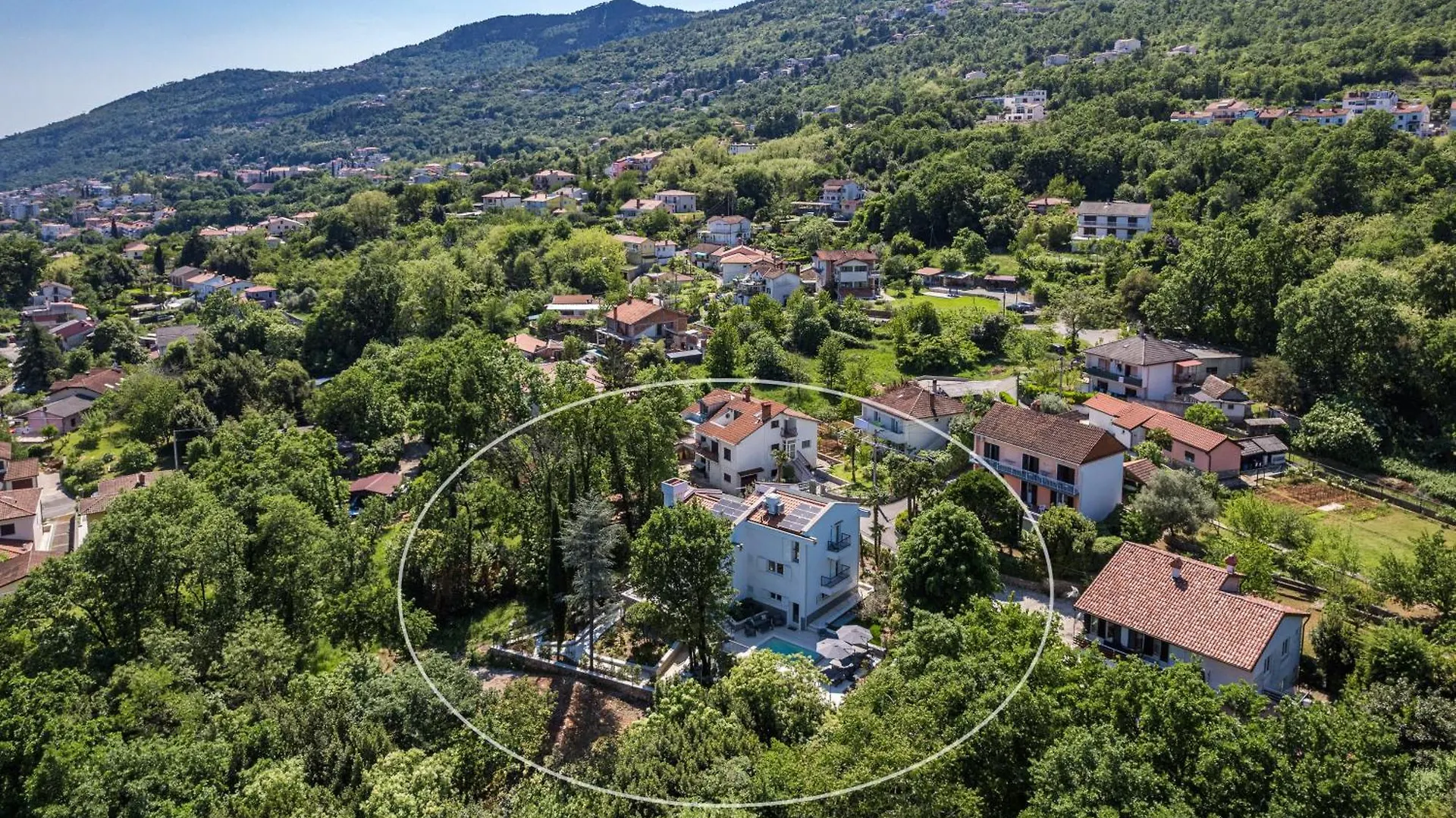 Villa Forest Whisper Opric