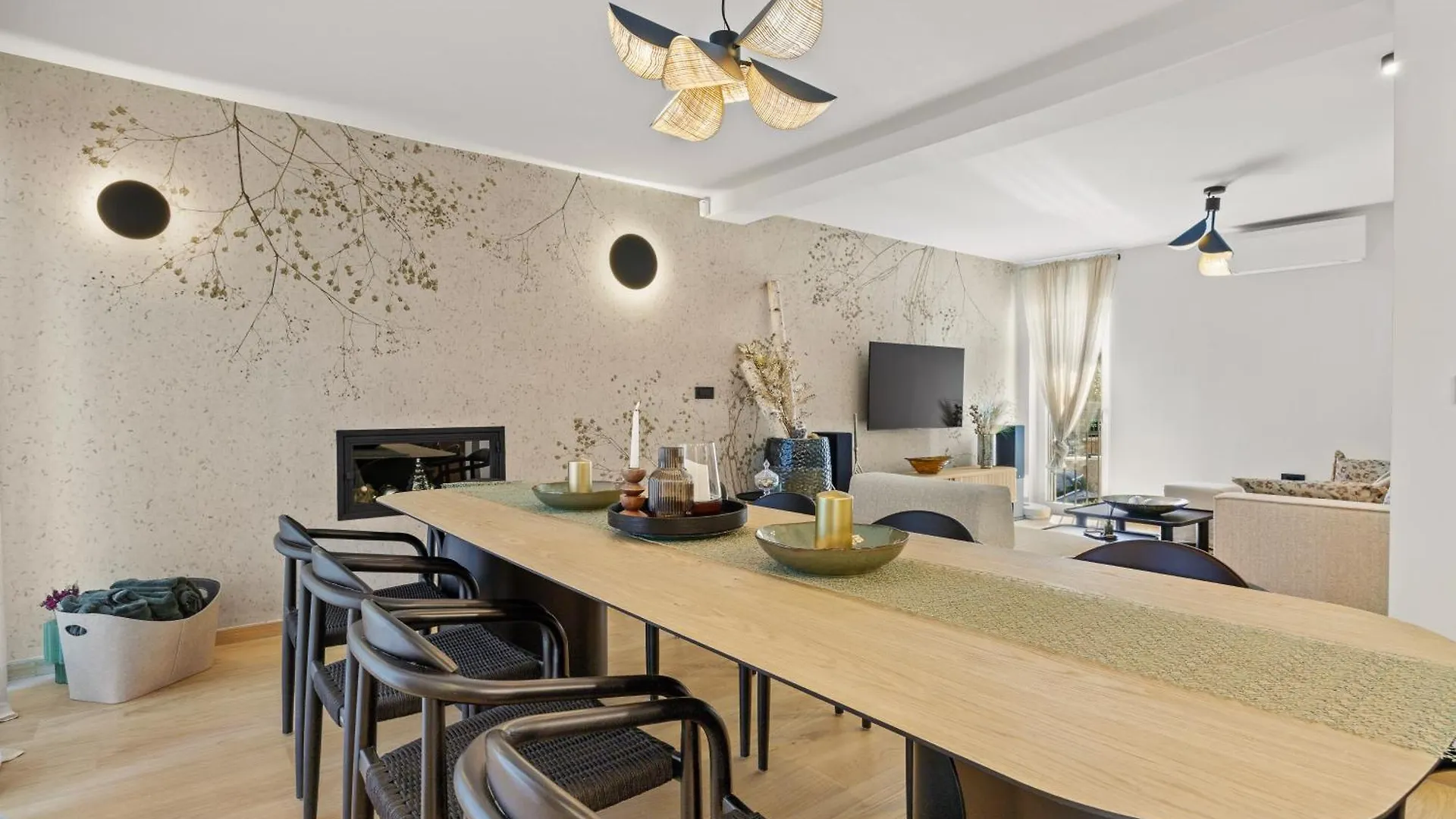 Villa Forest Whisper Opric