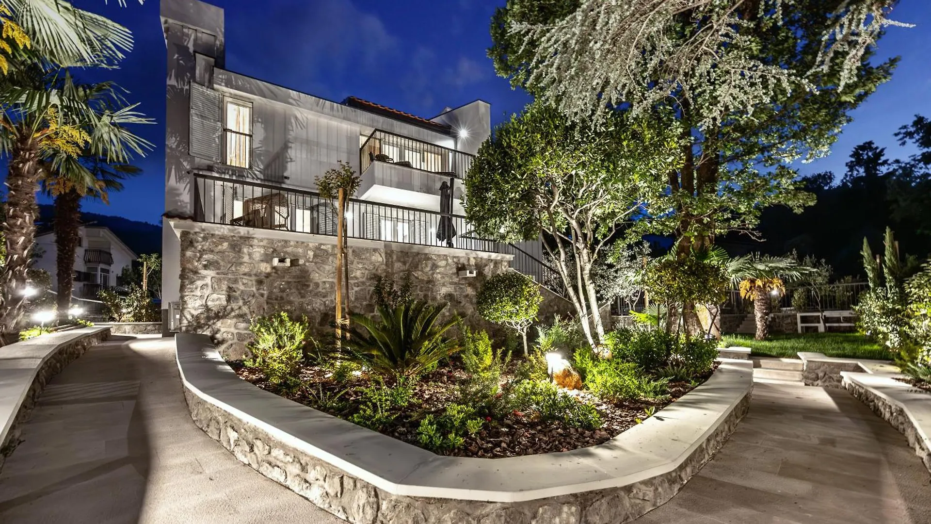 Villa Forest Whisper Opric