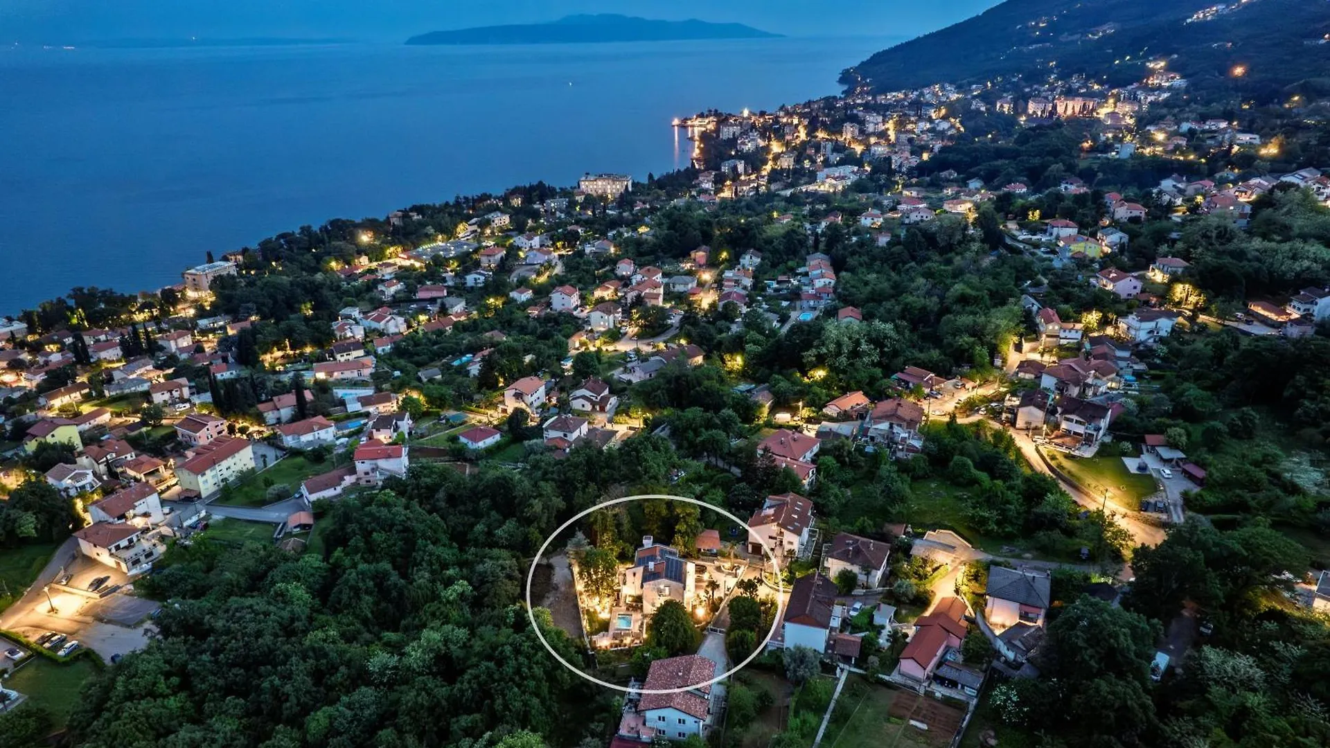 Villa Forest Whisper Opric