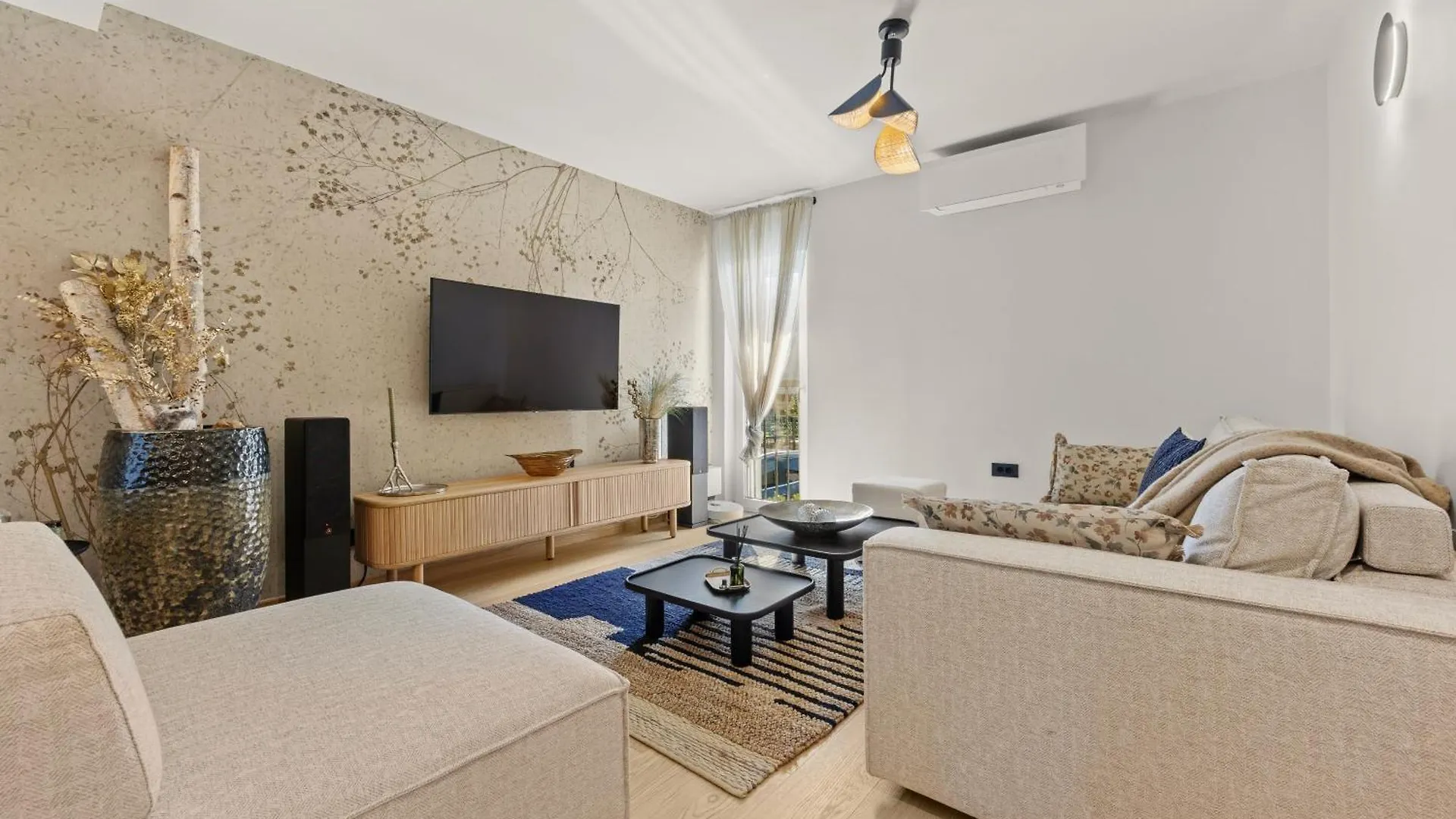 Villa Forest Whisper Opric